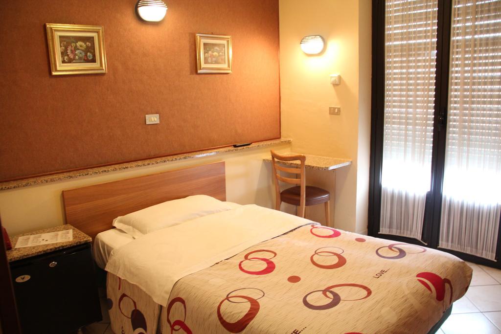 Hotel Persico Saluzzo Room photo